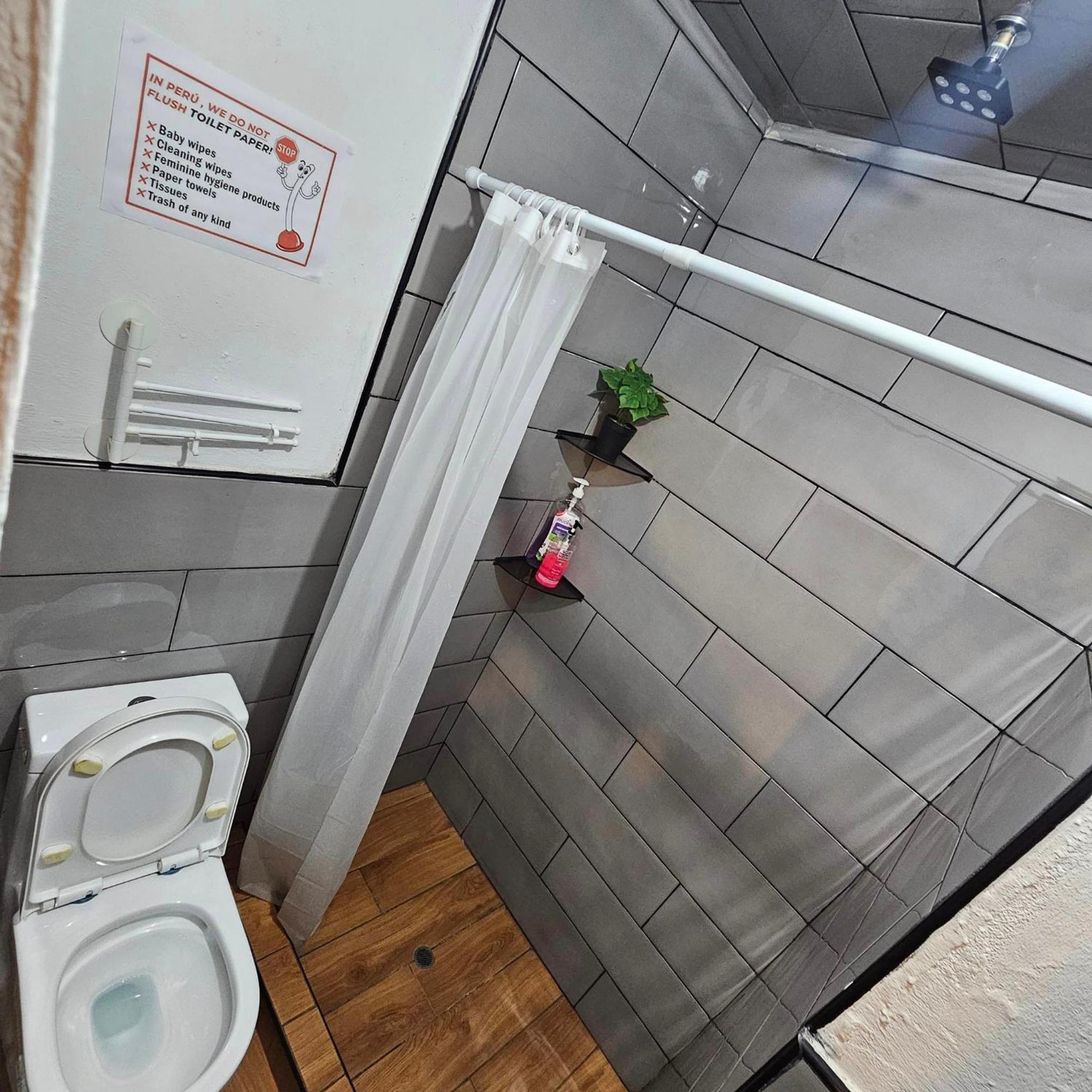 Lima Airport Hostel With Free Airport Pick Up Callao Exterior photo