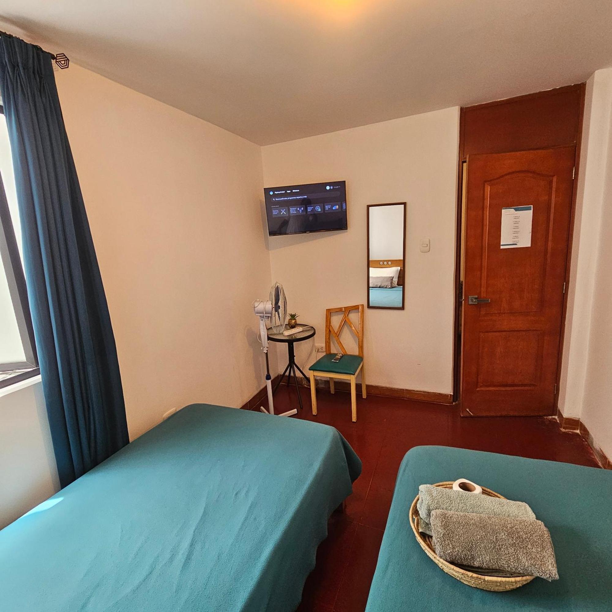 Lima Airport Hostel With Free Airport Pick Up Callao Exterior photo